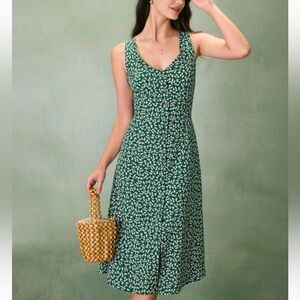 Rihoas Green V Neck Floral Button Midi Dress
